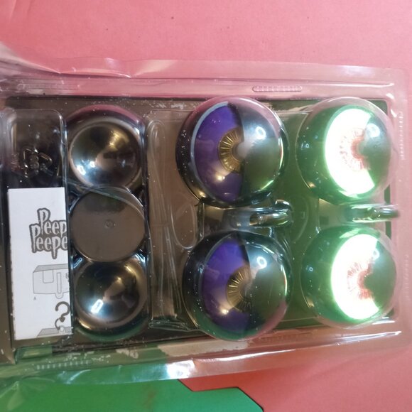 NEW Halloween Peep n' Peepers Set of 3 Spooky Flashing Eyes w/ Timer - Picture 4 of 6